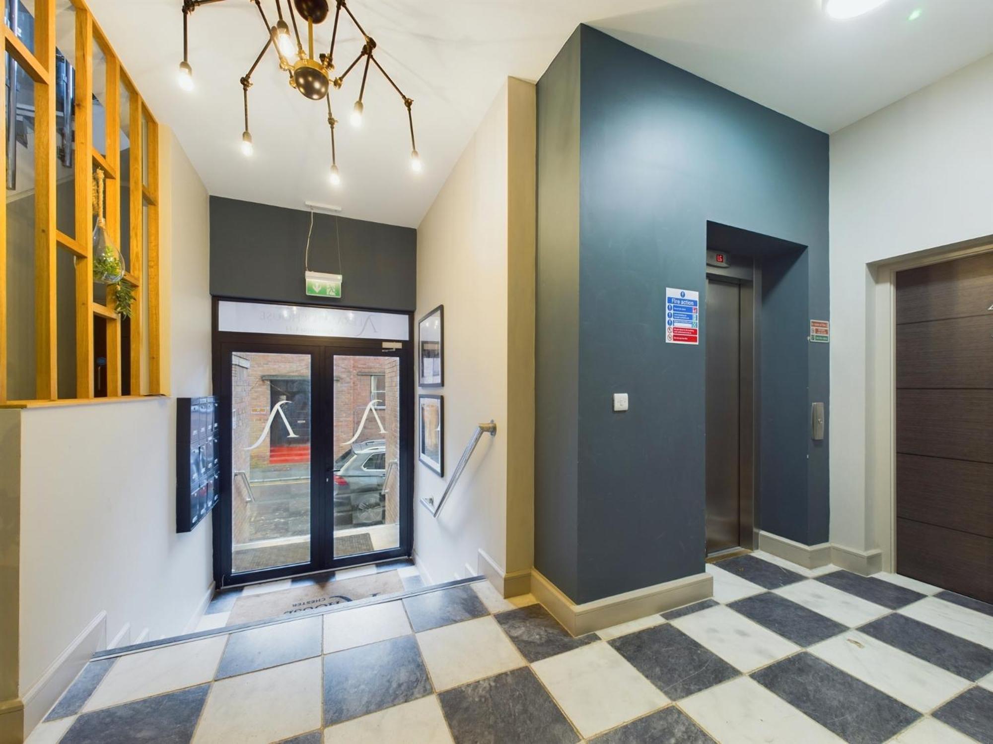 Luxury Apartment: City Centre, Stylish, Modern Chester Eksteriør billede